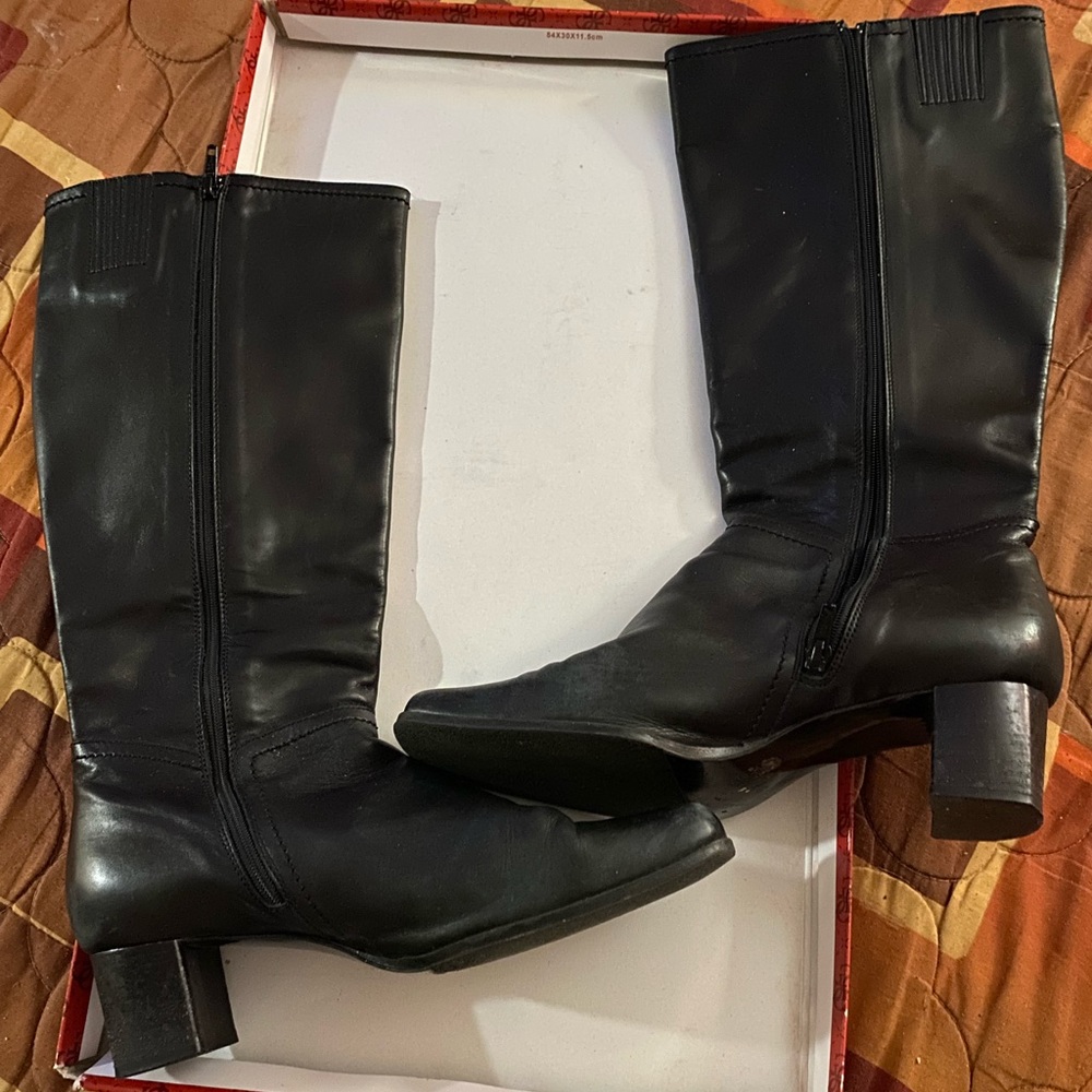Nine West
